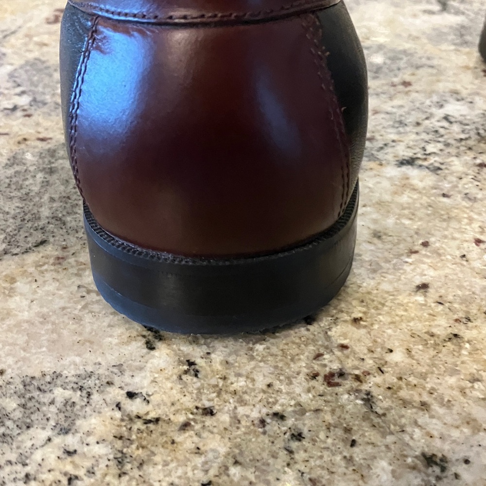 Elegant Dark Brown Leather Tassel Loafers - Picture 2 of 3